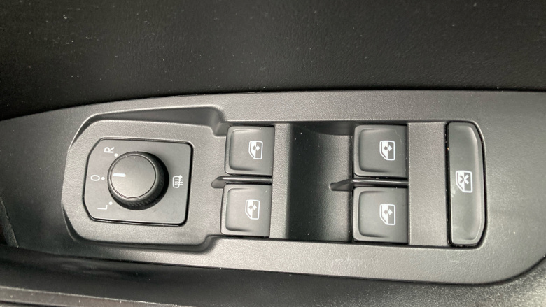 Skoda Kodiaq 1.5 TSI SE Drive 5dr [7 Seat] Petrol Estate